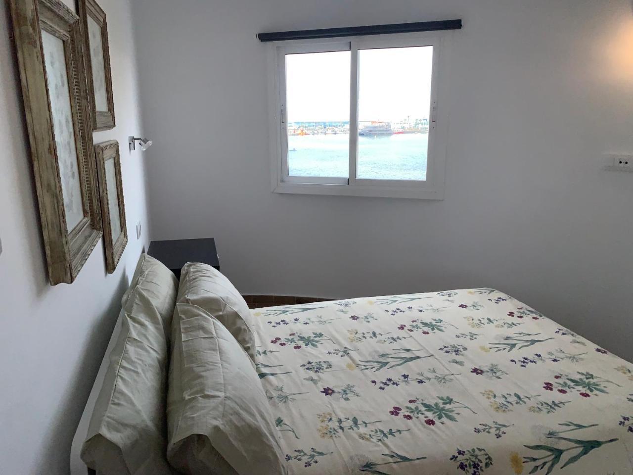 Paseo Maritimo, Los Cristianos Over The Sea Free Wifi อาโรนา ภายนอก รูปภาพ